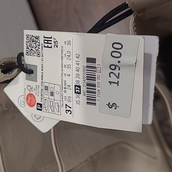 NWT ZARA FLAT ANKLE BOOTS ECRU WHITE 2154/910 SZ 6.5 - Picture 8 of 8